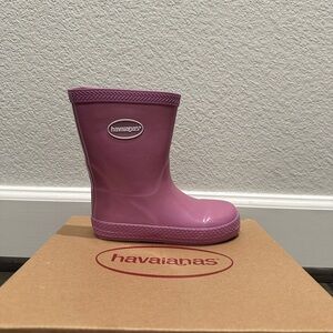 Havaianas Kids Glitter Rainboots in Lilac